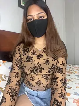 Hot malika19 online show from 05/05/26, 02:36