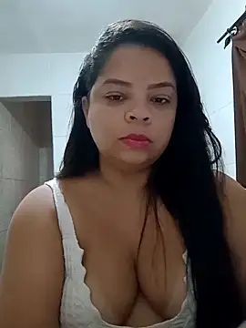 Snapshot of NALLANDA chatting on 09/24/25, 10:29 NALLANDA online show from 09/24/25, 10:29