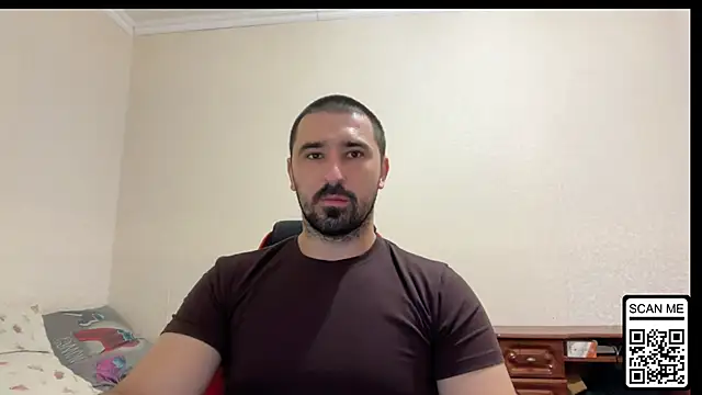 Snapshot of Hard_to_Obey chatting on 07/11/26, 01:47 Hard to Obey online show from 07/11/26, 01:47