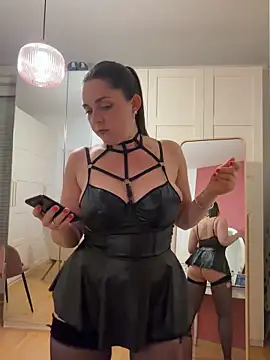 chloedlm5 online show from 04/24/26, 09:50