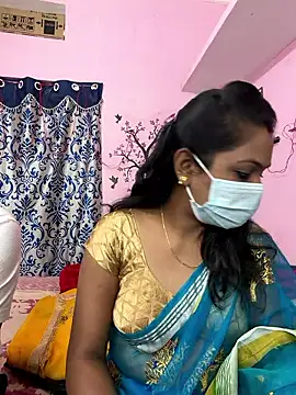 Snapshot of Lovlycouple1 chatting on 01/12/26, 08:19 Lovlycouple1 online show from 01/12/26, 08:19