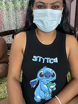 Snapshot of Lovlycouple1 chatting on 02/24/26, 03:15 Lovlycouple1 online show from 02/24/26, 03:15