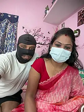 Snapshot of Lovlycouple1 chatting on 03/22/26, 06:00 Lovlycouple1 online show from 03/22/26, 06:00