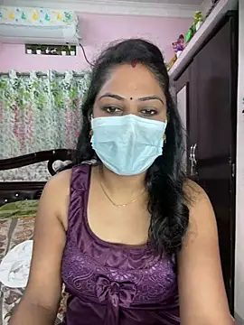 Snapshot of Lovlycouple1 chatting on 03/26/26, 02:17 Lovlycouple1 online show from 03/26/26, 02:17