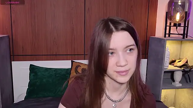 Alison kisss online show from 06/13/26, 06:17