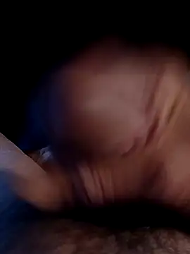 69dagosto online show from 11/04/25, 09:41