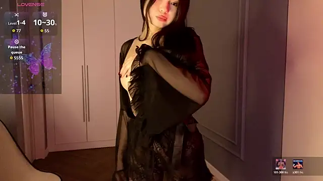 Snapshot of koyoomi chatting on 01/12/26, 10:42 koyoomi online show from 01/12/26, 10:42