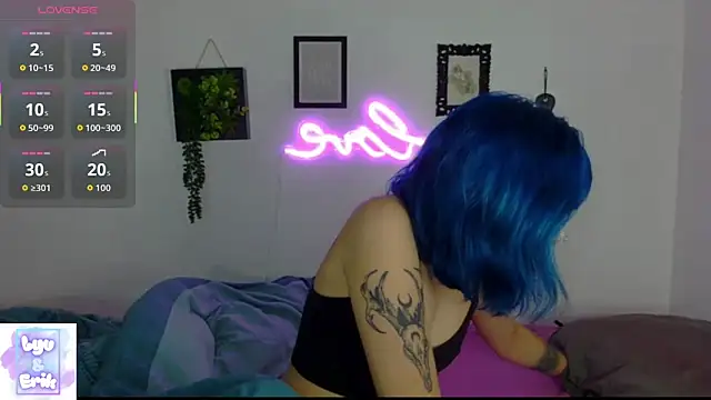 lyv x  online show from 10/19/25, 08:31