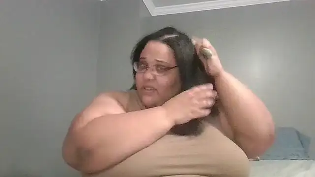 Snapshot of SexyBBW10790 chatting on 07/26/26, 11:06 SexyBBW10790 online show from 07/26/26, 11:06