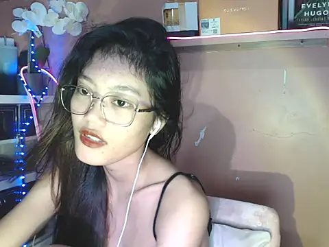 skinny gracie online show from 12/01/25, 03:00