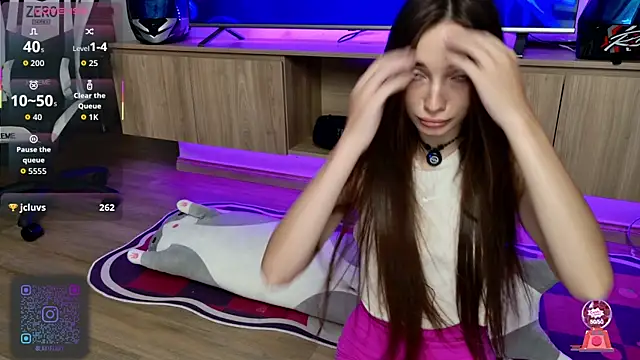 laxyflaxyy online show from 09/11/25, 02:44