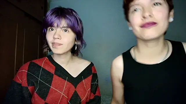 Snapshot of Zafira__Raven chatting on 12/21/25, 12:18 Zafira Raven online show from 12/21/25, 12:18