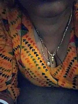 ruhistrip1265 online show from 12/03/25, 10:57