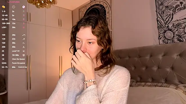 IrisPurrphy online show from 11/11/25, 05:02