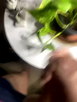 Snapshot of Jonny_Agatha chatting on 09/27/25, 08:36 Jonny Agatha online show from 09/27/25, 08:36