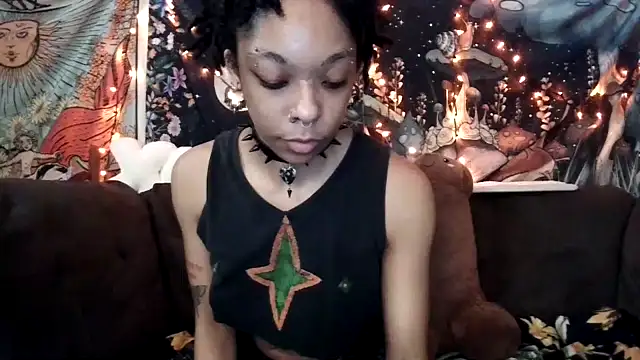 Snapshot of godisdepleasure chatting on 04/11/26, 04:22 godisdepleasure online show from 04/11/26, 04:22