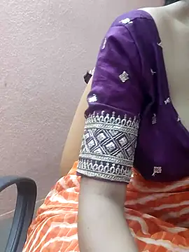 Hot-rima online show from 06/17/26, 02:14