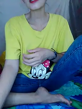 DauTay hot online show from 11/10/25, 01:59