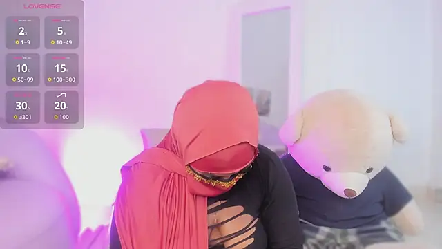 Snapshot of yasmin_elite chatting on 02/10/26, 10:41 yasmin elite online show from 02/10/26, 10:41