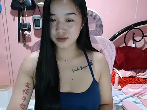 Snapshot of Wynxx chatting on 02/17/26, 09:39 Wynxx online show from 02/17/26, 09:39