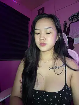 Snapshot of Wynxx chatting on 03/04/26, 06:47 Wynxx online show from 03/04/26, 06:47