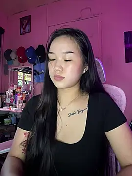 Snapshot of Wynxx chatting on 03/06/26, 07:38 Wynxx online show from 03/06/26, 07:38