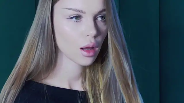 MarilynNova online show from 02/19/26, 04:52