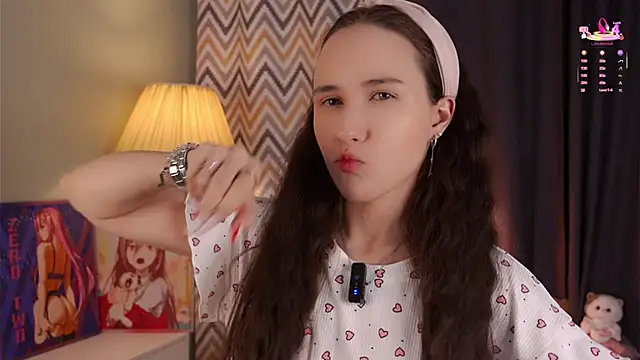 MaudAle online show from 11/19/25, 02:22