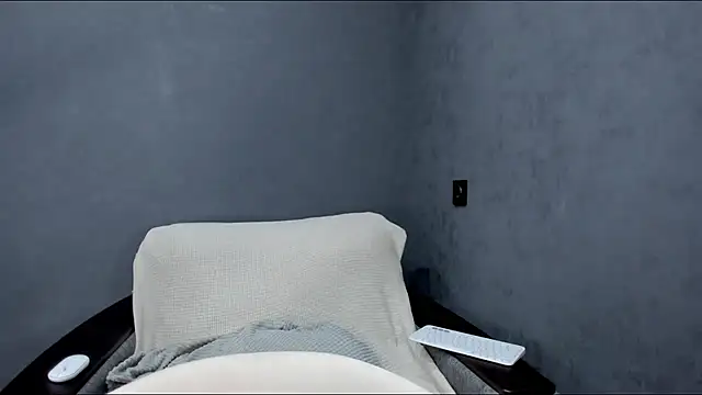 tibetian fox matilda online show from 10/30/25, 11:55