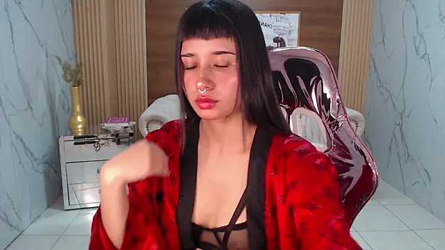 allyssa bellini s online show from 10/19/25, 01:01