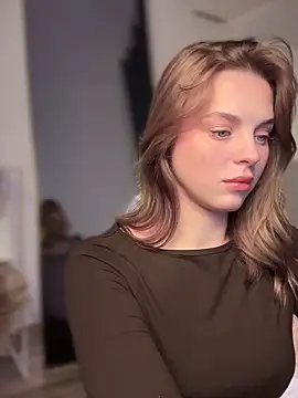 LilyFlamee online show from 10/09/25, 04:05