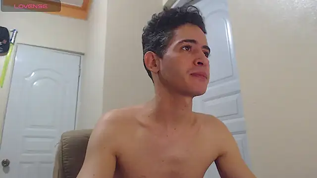 Snapshot of Sexxx20 chatting on 01/10/26, 12:23 Sexxx20 online show from 01/10/26, 12:23