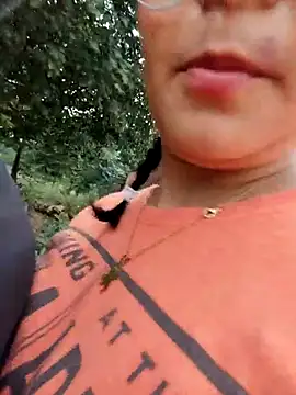 Lily-o online show from 11/18/25, 09:08