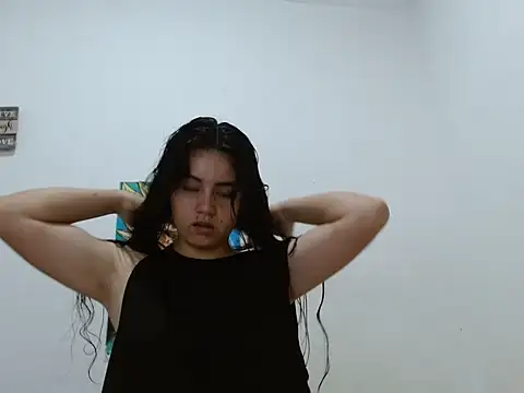 Snapshot of Arieeel_09 chatting on 02/21/26, 05:36 Arieeel 09 online show from 02/21/26, 05:36