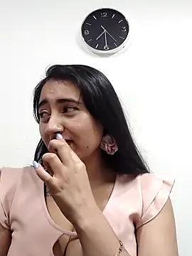 Snapshot of AMATISTA__16 chatting on 09/23/25, 12:30 AMATISTA 16 online show from 09/23/25, 12:30