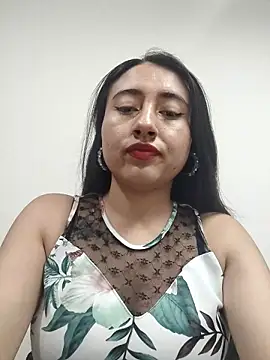 Snapshot of AMATISTA__16 chatting on 10/04/25, 12:14 AMATISTA 16 online show from 10/04/25, 12:14