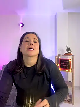 leiablack online show from 10/23/25, 11:31