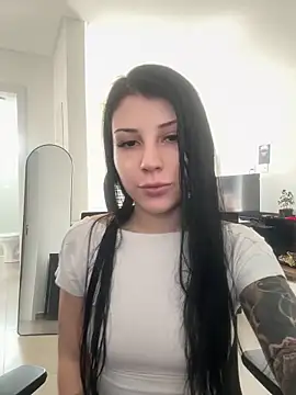 Privad ravenna online show from 05/06/26, 03:50