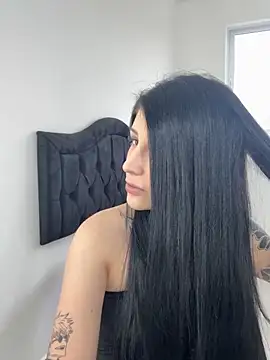 Privad ravenna online show from 05/09/26, 05:40
