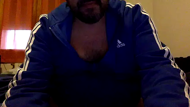 Snapshot of steve669_hot chatting on 12/20/25, 07:48 steve669 hot online show from 12/20/25, 07:48