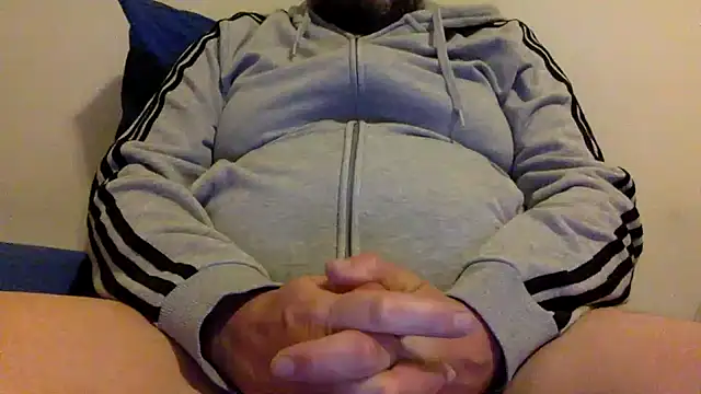 Snapshot of steve669_hot chatting on 02/04/26, 10:04 steve669 hot online show from 02/04/26, 10:04