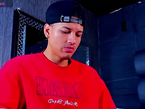 rocoo santos online show from 06/24/26, 04:28