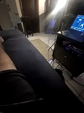 TrisalQuente online show from 02/14/26, 01:24