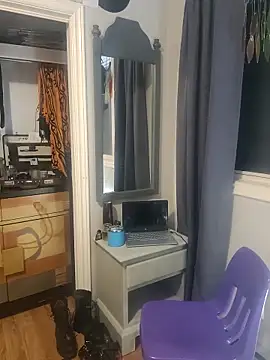 FoxnMouse online show from 11/05/25, 02:22