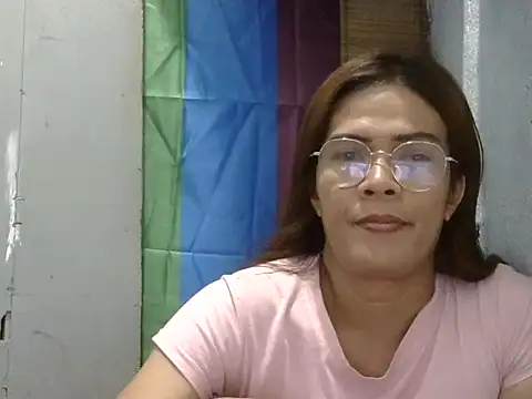 juicycum069 online show from 06/18/26, 09:14