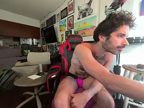 Pupscritch online show from 05/21/26, 03:41