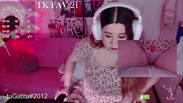 Snapshot of Pink_girl0n chatting on 04/05/26, 10:29 Pink girl0n online show from 04/05/26, 10:29