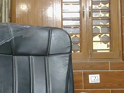 Diyaa Singh online show from 04/26/26, 05:27