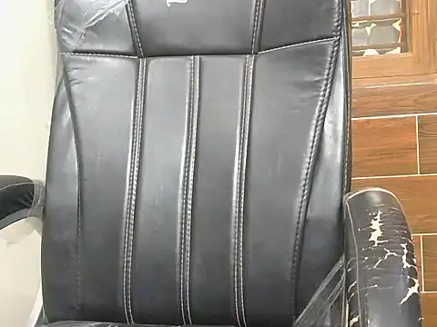 Snapshot of Diyaa_Singh chatting on 05/31/26, 06:31 Diyaa Singh online show from 05/31/26, 06:31