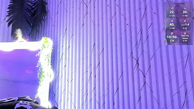 Naomy tay1 online show from 06/18/26, 04:46